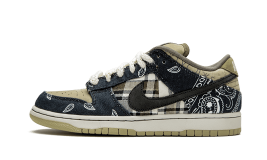SB Dunk Low 'Travis Scott'