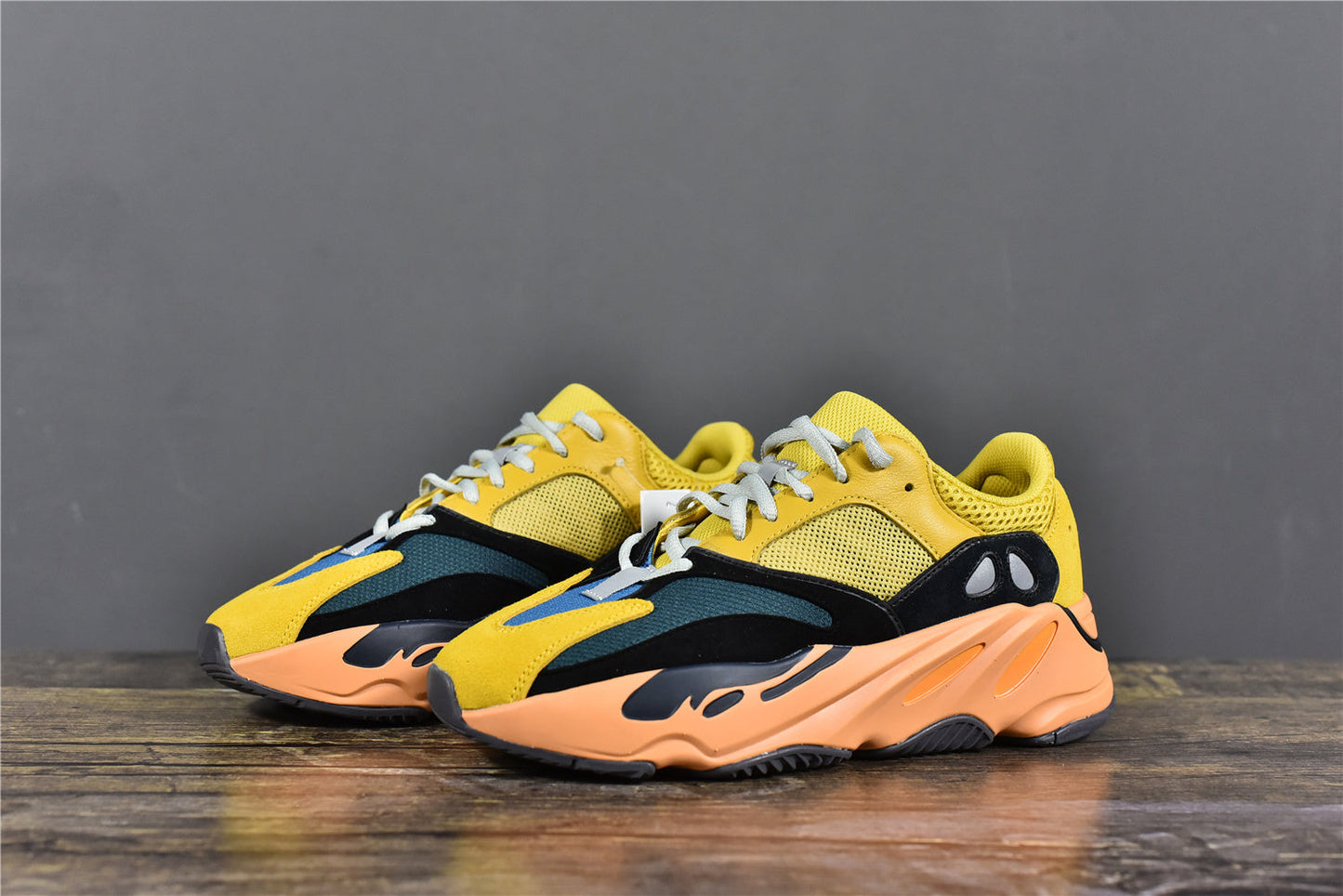 YBoost 700 'Sun'
