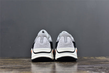 YBoost 700 'Wave Runner'