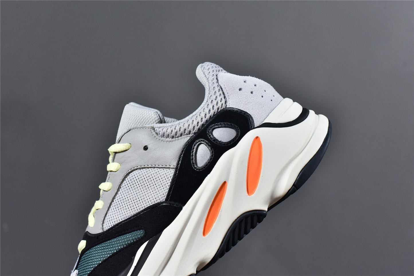 YBoost 700 'Wave Runner'
