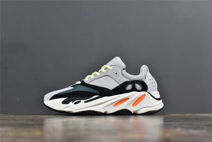 YBoost 700 'Wave Runner'