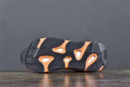 YBoost 700 'Sun'