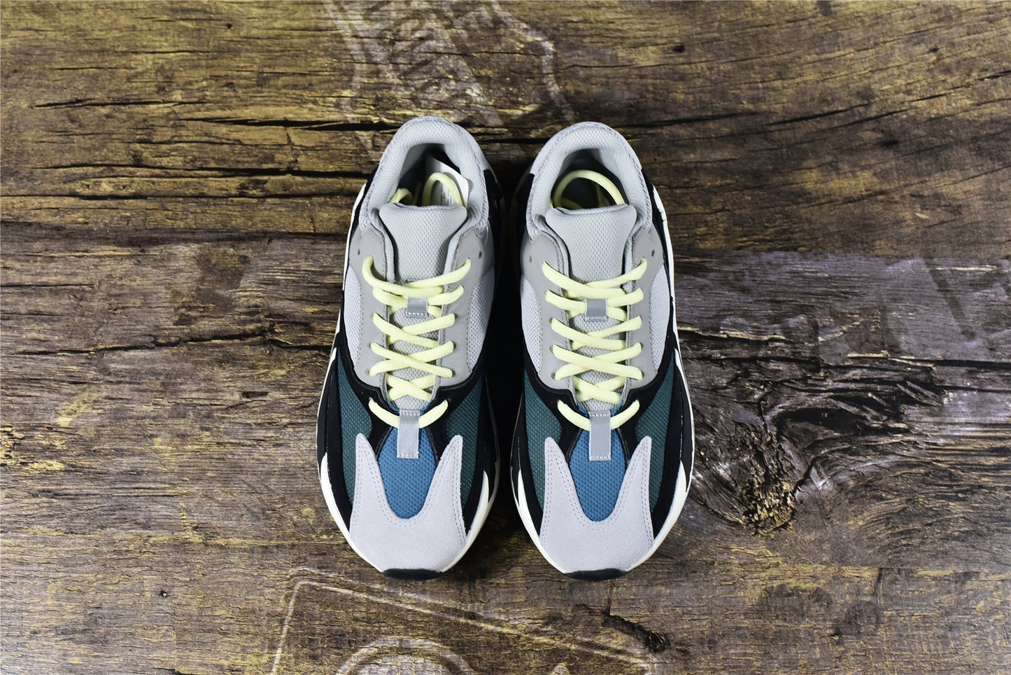 YBoost 700 'Wave Runner'