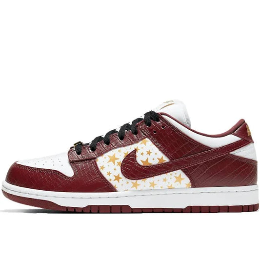 SB Dunk Low x Supreme 'Barkroot Brown'